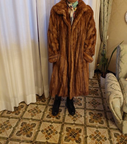 Pelliccia visone marrone - di,